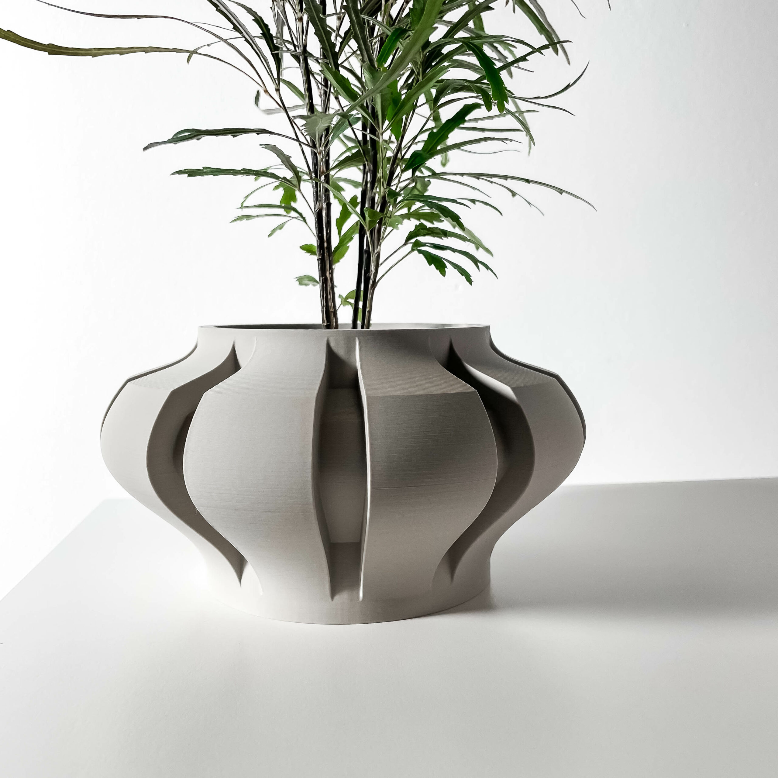 Vaso per piante ARIKO, design moderno. stampato in 3D